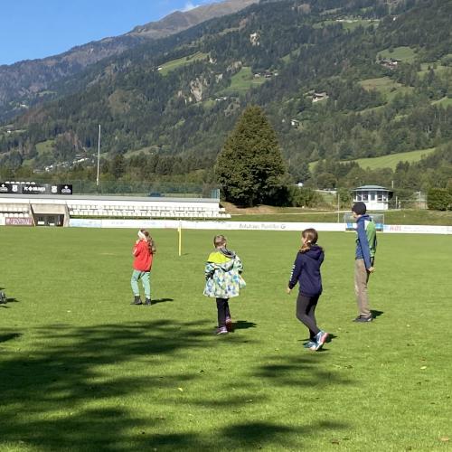 Kinder wandern