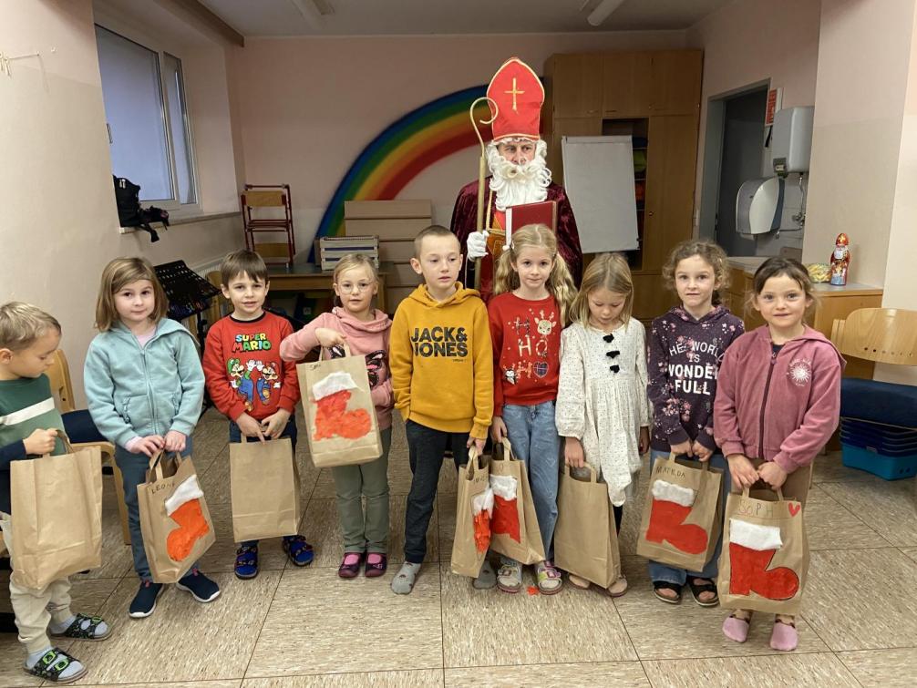 Kinder u Nikolaus